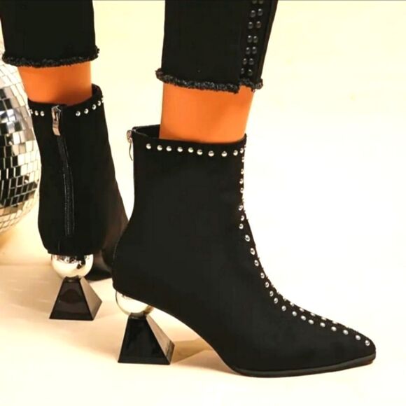 Ladies Black detailed Studded Faux Suede heel boots sz 8 - Picture 7 of 16